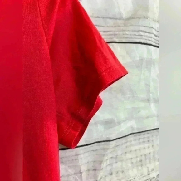 Nike short sleeve dri-fit top - Picture 6 of 6